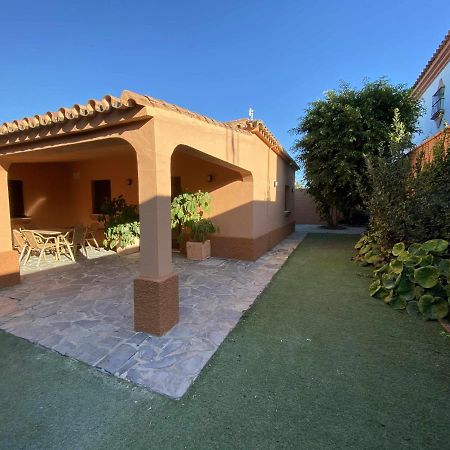 Casa con jardín privado para hasta 7 personas y piscina compartida Cádis Exterior foto
