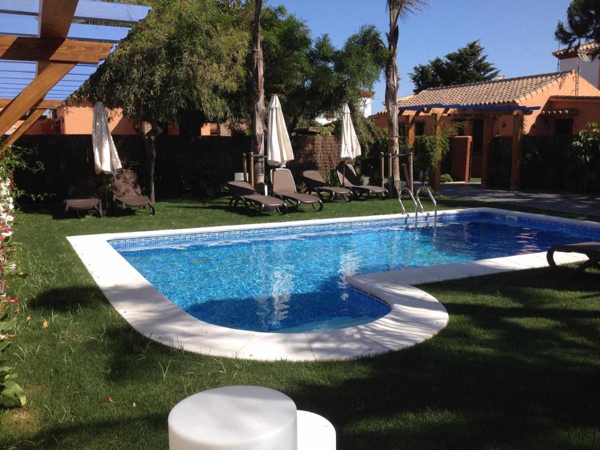 Casa con jardín privado para hasta 7 personas y piscina compartida Cádis Exterior foto